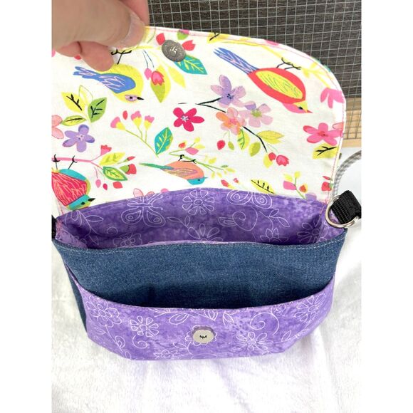 Handmade Upcycled Denim Small Magnetic Flap Shoulder/Crossbody Bag - Picture 5 of 12